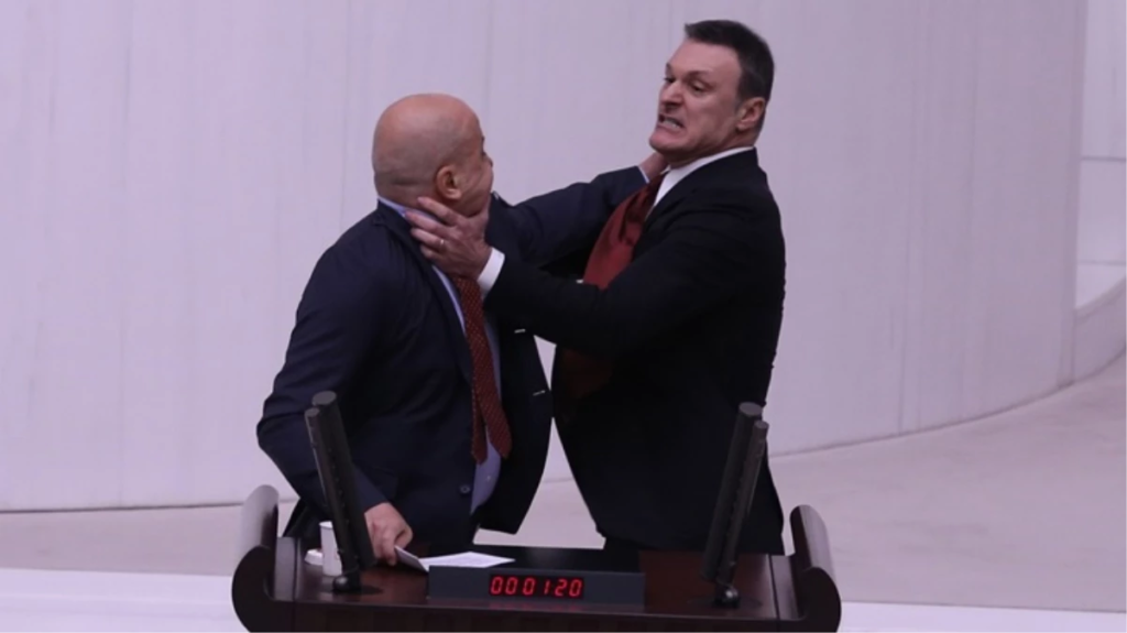 TBMM’de Can Atalay oturumu gerilimle başladı… CHP, DEM Parti, Gelecek