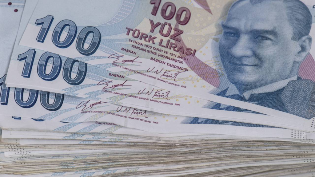 TBMM Plan ve Bütçe Komisyonu’nda, en düşük emekli aylığının 12