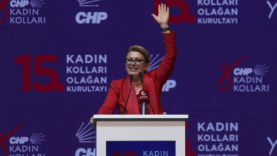 CHP 15. Olağan Kadın Kolları Kurultayı’nda Asu Kaya başkan seçildi.