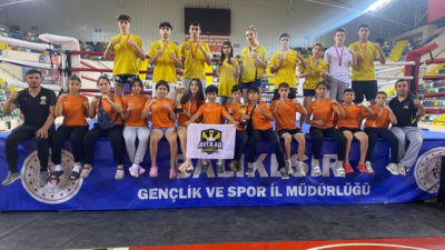 Balıkesir’de düzenlenen iller arası Muay Thai Şampiyonası’na 21 sporcu ile