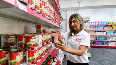 Bornova Belediyesi’nin, ihtiyaç sahibi Bornovalılar’a destek olmak amacıyla geçtiğimiz ay