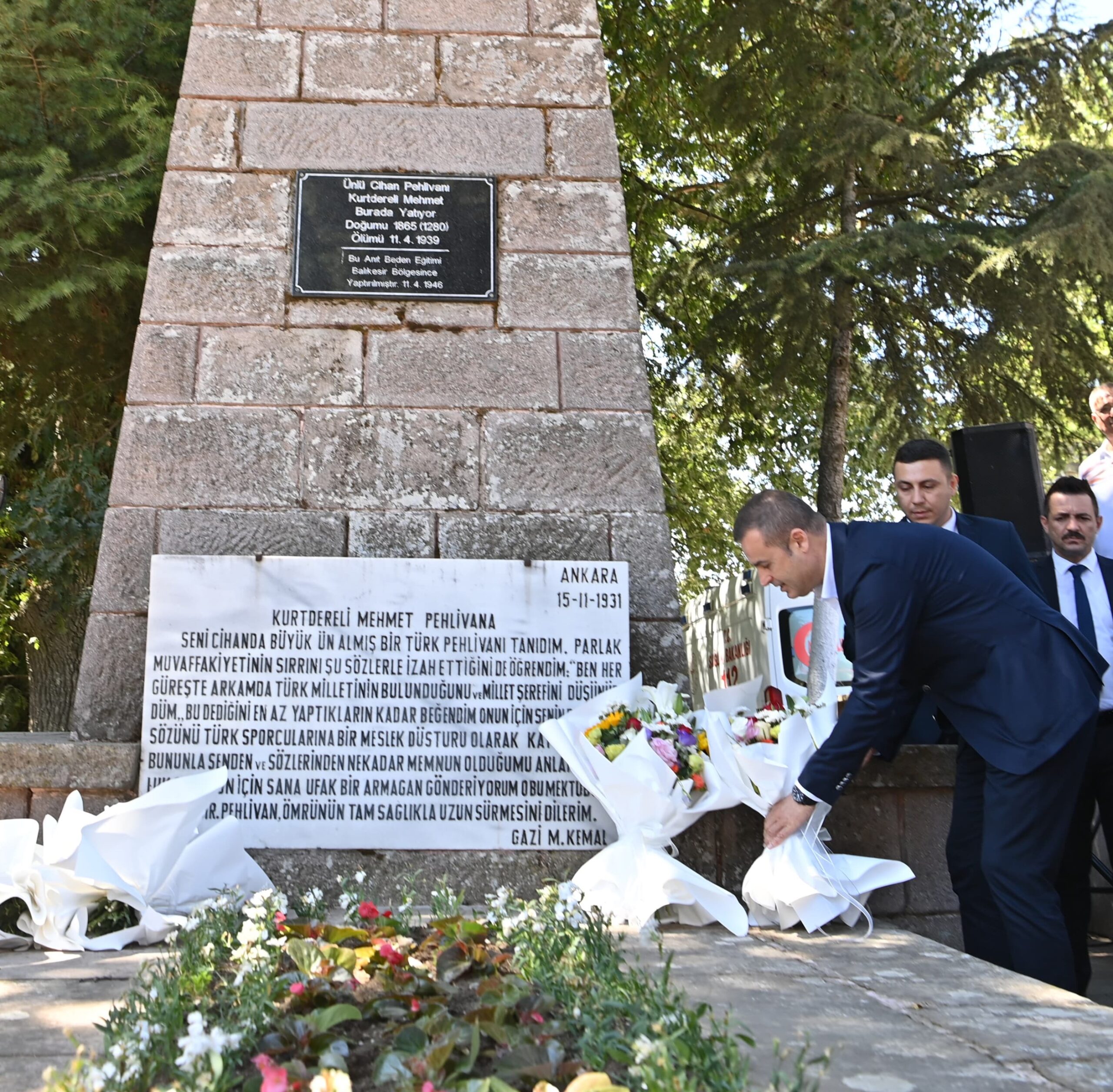 Kurtdere’de güreş heyecanı başladı Balıkesir Büyükşehir Belediyesi ve Karesi Belediyesi’nin
