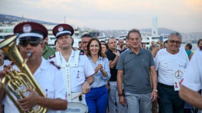 Karşıyaka Belediyesi tarafından ‘Avrupa Hareketlilik Haftası’ kapsamında düzenlenen yürüyüş ile