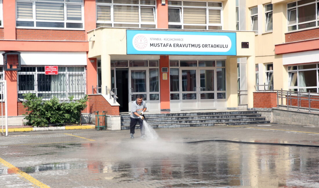 OKULLARDA HAZIRLIKLAR TAMAMLANDI KÜÇÜKÇEKMECE BELEDİYESİ’NDEN YENİ DÖNEMDE EĞİTİME TAM DESTEK