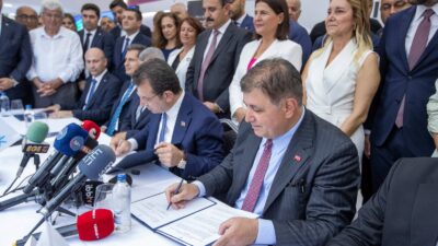 Bu yıl “teknoloji” teması ile düzenlenen 93. İzmir Enternasyonal Fuarı’nın