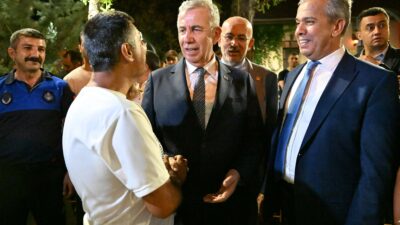 Ankara Büyükşehir Belediye Başkanı Mansur Yavaş, Polatlı’da düzenlenen Sakarya Zaferi