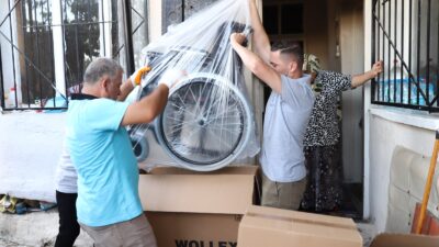 Konak Belediyesi engelli bireylerin hayatını kolaylaştırıyor Sosyal belediyecilik anlayışıyla yaşamın