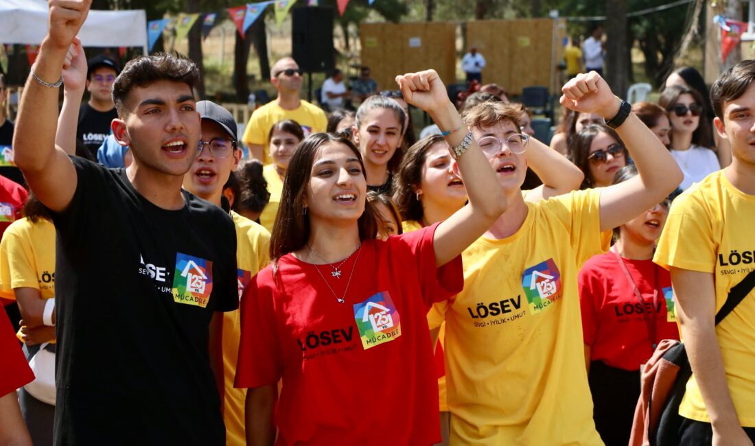 LÖSEV’DEN GENÇLİK KAMPLARI PROJESİ: LÖSEV kanserle mücadele eden ve tedavi