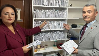 CHP Adana Milletvekili Dr. Müzeyyen Şevkin, muhtarlık ziyaretinde üzücü bir