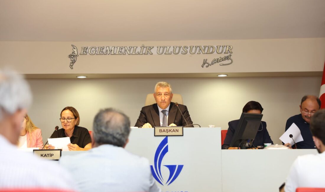 Güzelbahçe Belediyesi, 6 şubat depreminde büyük zarar gören Adıyaman Belediyesi