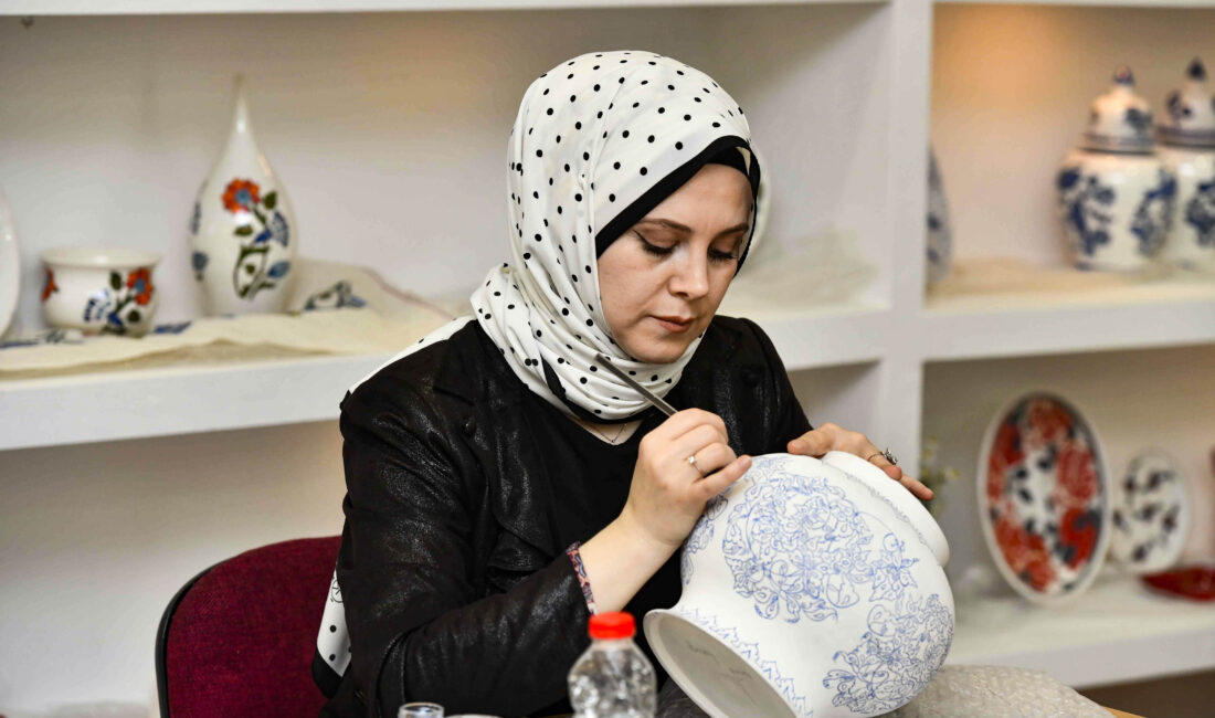 Ankara Büyükşehir Belediyesi, BELMEK’lerinde yeni dönem kayıtları başladı. 2024-2025 eğitim