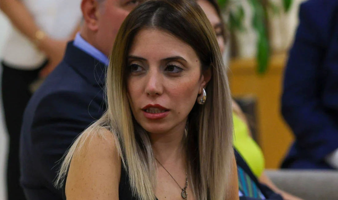 Sokak röportajında iktidara yönelik kullandığı ifadeler nedeniyle tutuklanan ve tahliye