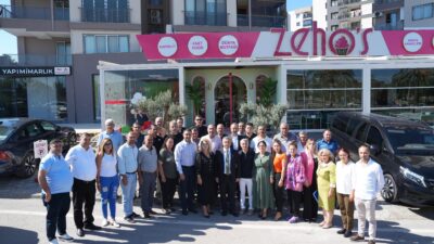 Çukurova Belediye Başkanı Emrah Kozay, Çukurova Muhtarlar Derneği tarafından düzenlenen