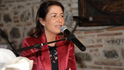 Şehzadeler Belediyesi’nin desteğiyle Şehzadeler Belediyesi Kent Konseyi’nce düzenlenenMeme Kanseri Farkındalık