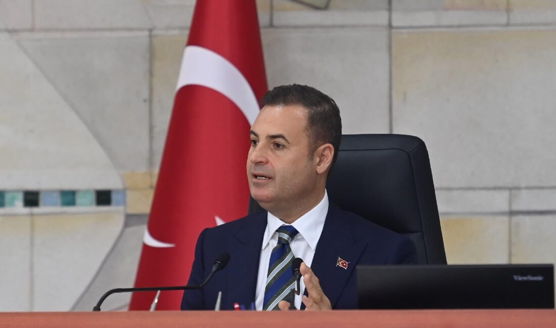 Cumhuriyetimizin kuruluşunun 101. yıl dönümünde tüm Balıkesirlilerin ve aziz milletimizin