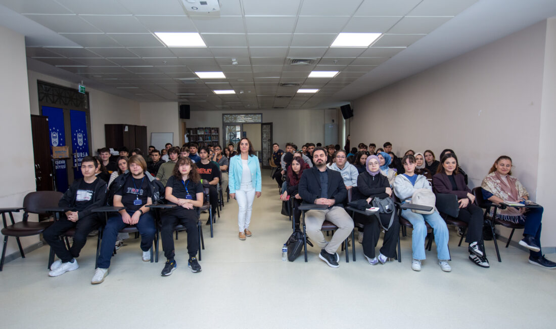 Bursa Büyükşehir Belediyesi, kurum bünyesinde staj yapan üniversite ve lise