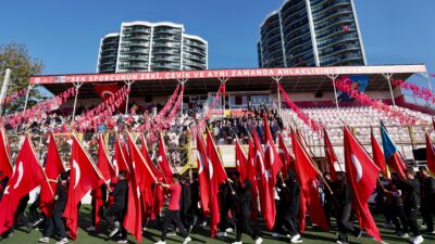 Türkiye Cumhuriyeti’nin kuruluşunun 101. yıl dönümü, Kartal’da şanına yaraşır bir