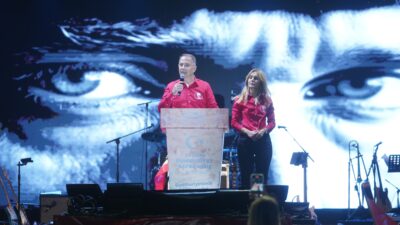 Cumhuriyet’in ilanının 101. yıl dönümü, Beylikdüzü’nde coşkuyla kutlandı. BeylikPazar Alanı’ndan