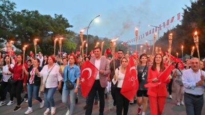 Manisa Büyükşehir Belediye Başkanı Mimar Ferdi Zeyrek, Cumhuriyetimizin 101. yılı