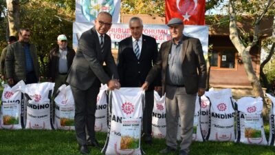 Manisa Büyükşehir Belediyesi, çiftçilerin üretim maliyetlerini düşürmek, gelirlerini arttırmak amacıyla