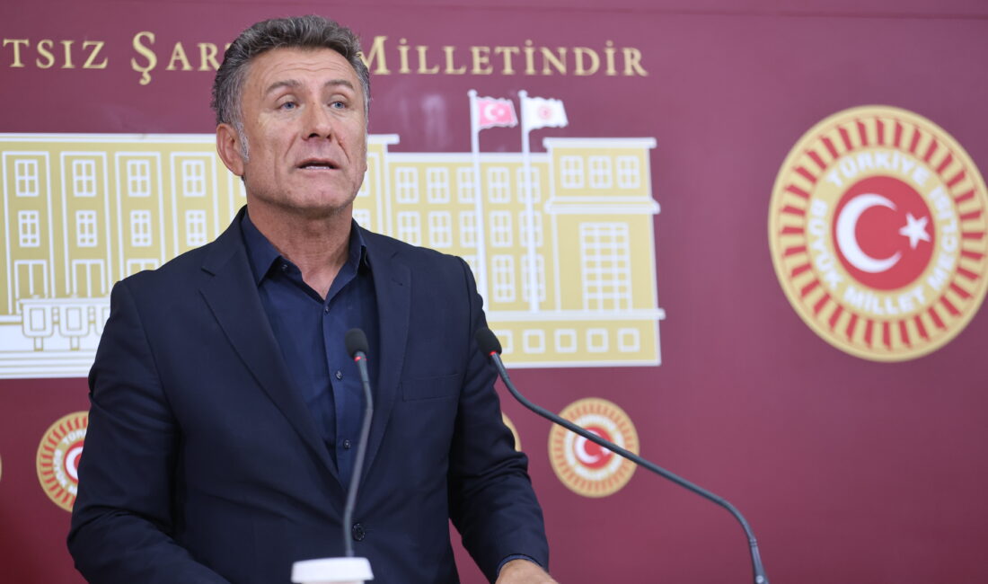 Orhan Sarıbal’dan Fernas Madencilerine Destek Açıklaması  Soma Katliamı’nda 301 insanımızı
