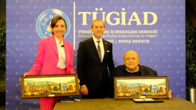 ABDULLAH KİĞILI TECRÜBELERİNİ TÜGİAD ÜYELERİ İLE PAYLAŞTI “TÜGİAD Bursa Buluşmaları”