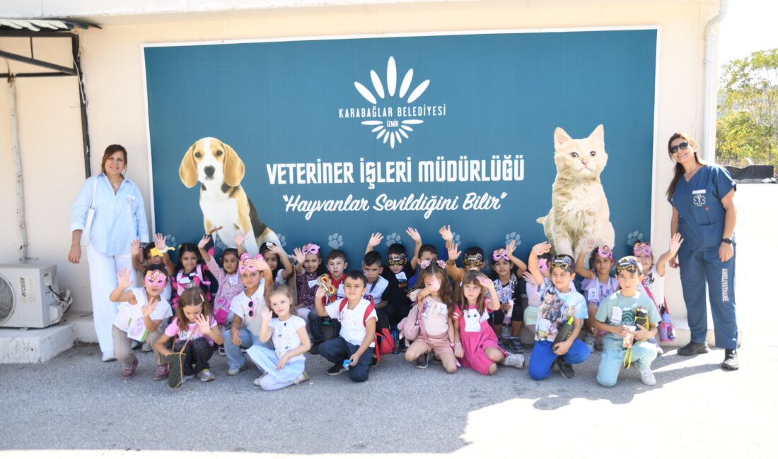 Karabağlar Belediyesi tarafından 4 Ekim Dünya Hayvanları Koruma Günü kapsamında