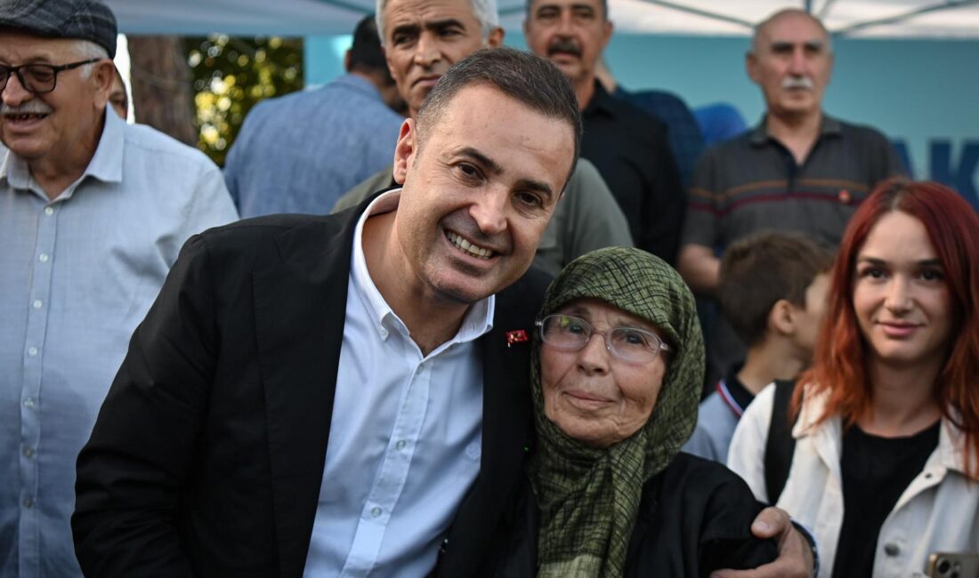 Balıkesir Büyükşehir Belediye Başkanı Ahmet Akın, Halk Günü Buluşmaları kapsamında