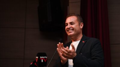  Başkan Akın, SYAL’in 40. Yılını kutladı Balıkesir Büyükşehir Belediye Başkanı