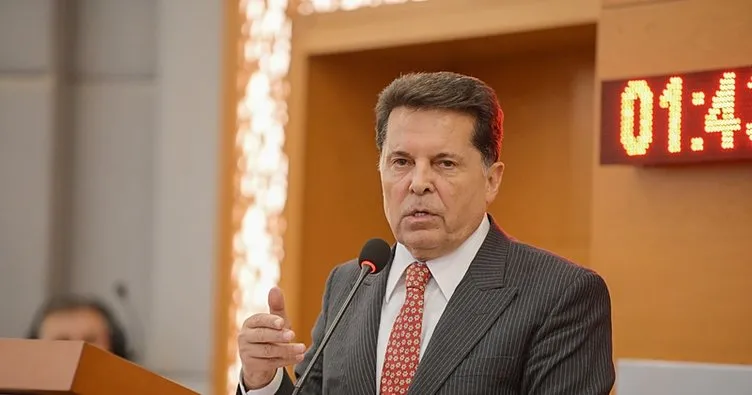  CHP’li Esenyurt Belediye Başkanı Ahmet Özer, hakkında yürütülen terör örgütü üyeliği soruşturması kapsamında