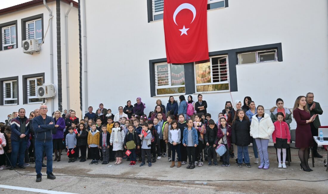 Manisa’nın Yunusemre İlçesi’nde yer alan Laleli İlkokulu, okul bahçesinde düzenlenen