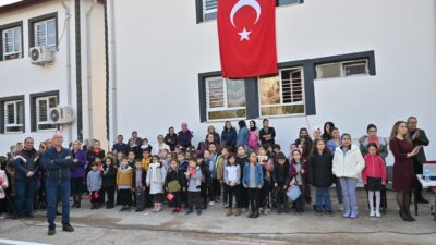 Manisa’nın Yunusemre İlçesi’nde yer alan Laleli İlkokulu, okul bahçesinde düzenlenen