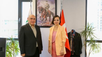 Göreve geldiği süre içerisinde ilçedeki vatandaşların sorunlarıyla yakından ilgilenen ve