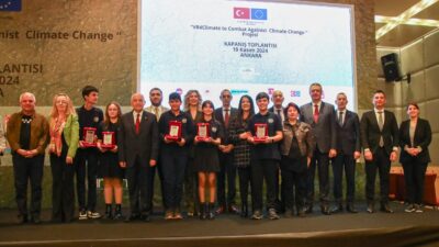 Etimesgut Belediye Başkanı Erdal Beşikcioğlu, Grand Ankara Otelinde düzenlenen ve