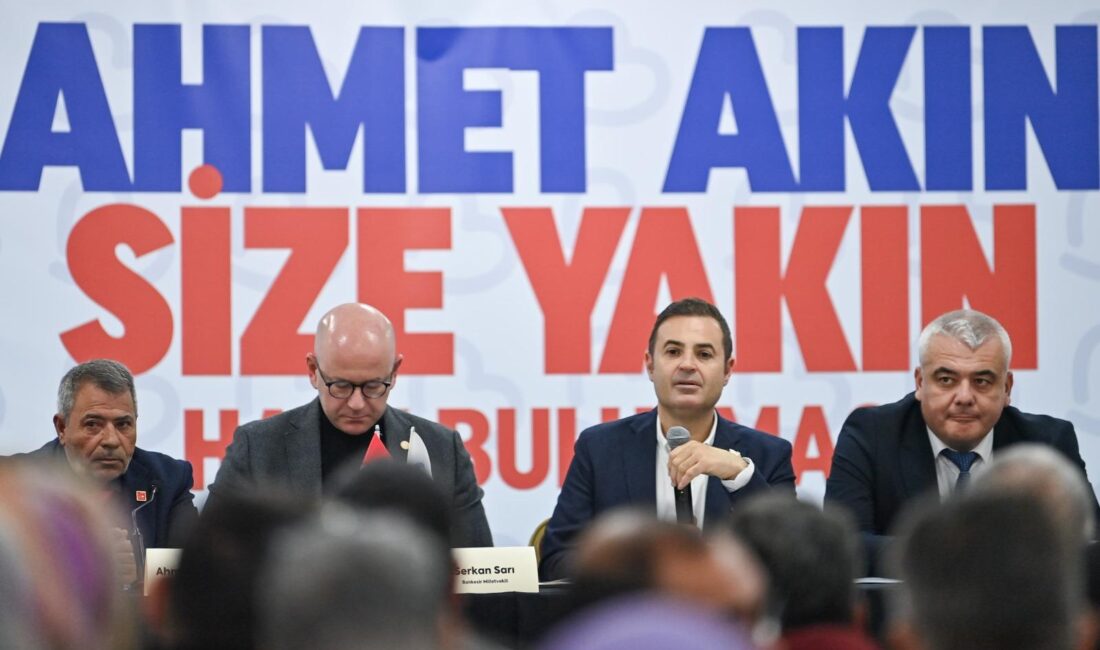 Balıkesir Büyükşehir Belediye Başkanı Ahmet Akın, Savaştepe Halk Buluşması programında