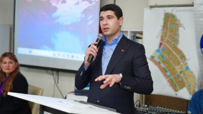 Avcılar’ın ilk yerleşim yerlerinden olan Firuzköy Mahallesi’nin imar sorunu çözülüyor.