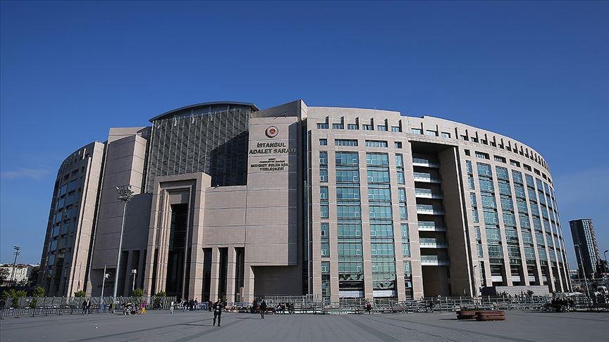 Gazeteci Özlem Gürses, sosyal medya kanalında Türk Silahlı Kuvvetleri (TSK)