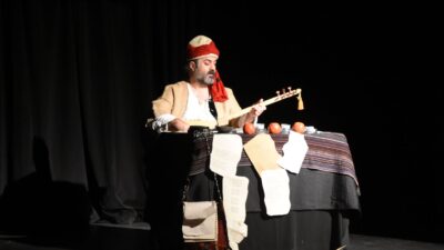 Pir Sultan Abdal’ın hayatı ile hikâyelerinin anlatıldığı ve türkülerinin seslendirildiği