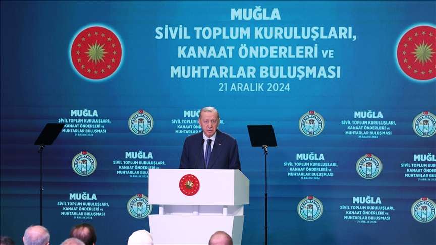 Cumhurbaşkanı Erdoğan, “Yeni anayasa Türkiye için lüks değil, çok geç