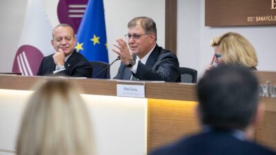 İzmir Büyükşehir Belediye Başkanı Dr. Cemil Tugay, ESİAD’ın konuğu oldu.