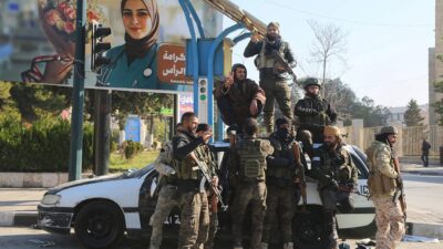 Suriye Milli Ordusu, düzenlediği operasyon ile Halep ilindeki Kuveyris Askeri