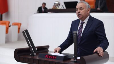 CHP’li Bakırlıoğlu Tekin’e sordu: “Eğitime Ayrılan Büyük Bütçe Nerede?” TBMM Plan ve Bütçe Komisyonu Üyesi, CHP Manisa Milletvekili Ahmet