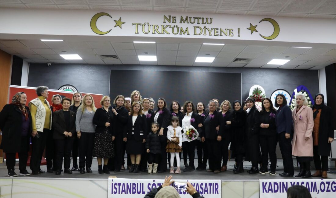 CHP Etimesgut Kadın Kolları, Etimesgut Belediyesi Kent Konseyi’nde “25Kasım Kadına
