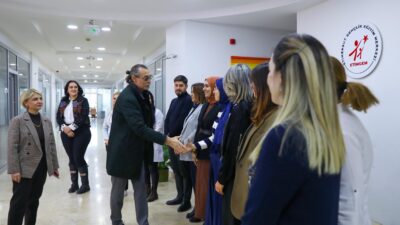 Etimesgut Belediye Başkanı Erdal Beşikcioğlu, Belediye bünyesinde üniversite ve lise