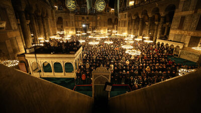 Recep, şaban ve ramazanı kapsayan mukaddes üç aylar, yarın başlıyor.