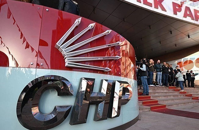 CHP’nin üç ay önce yaptığı tüzük kurultayı öncesinde bile konuşulan
