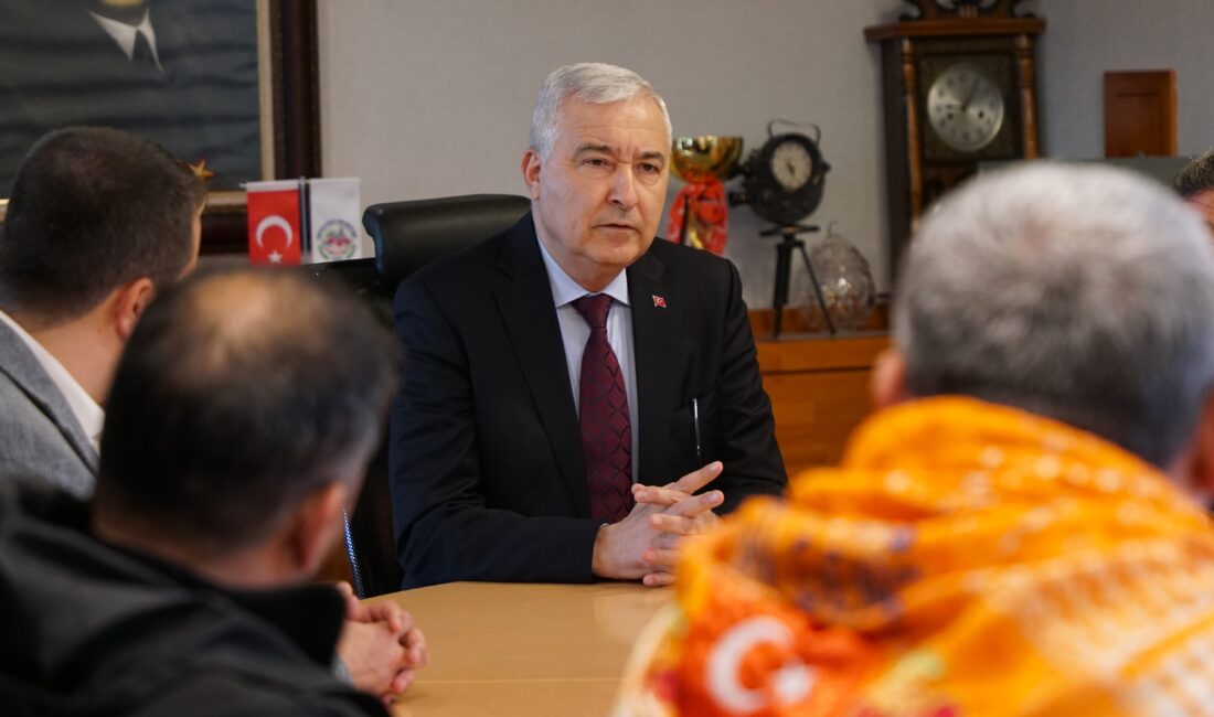 Kemalpaşa Akalan Mahallesi’nde uzun yıllardır devam eden tapu sorunu, Kemalpaşa