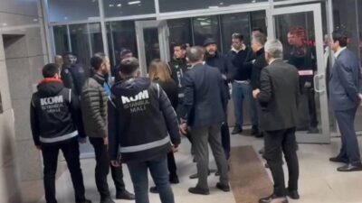 Belediye başkanlarına rüşvet vererek ihale süreçlerini manipüle ettiği iddia edilen
