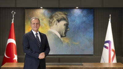 Mersin Büyükşehir Belediye Başkanı Vahap Seçer, ‘10 Ocak Çalışan Gazeteciler Günü’ dolayısıyla