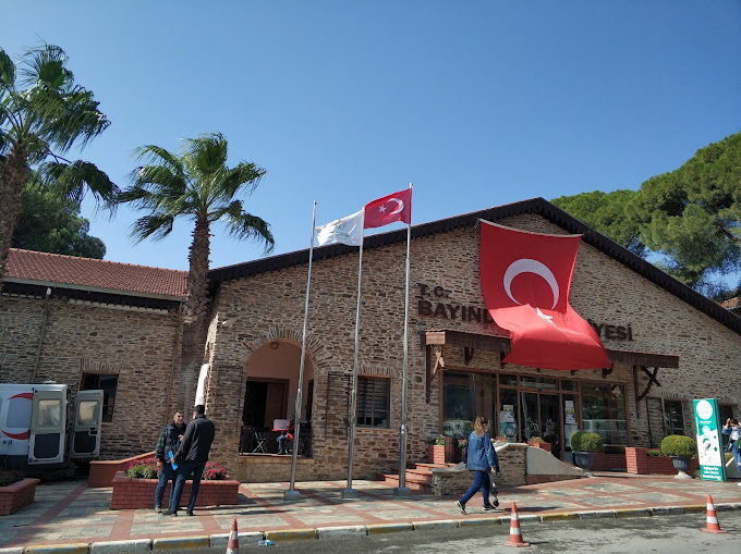 10 ay önce gerçekleşen yerel yönetimler seçiminden sonra, Bahaneler üretip